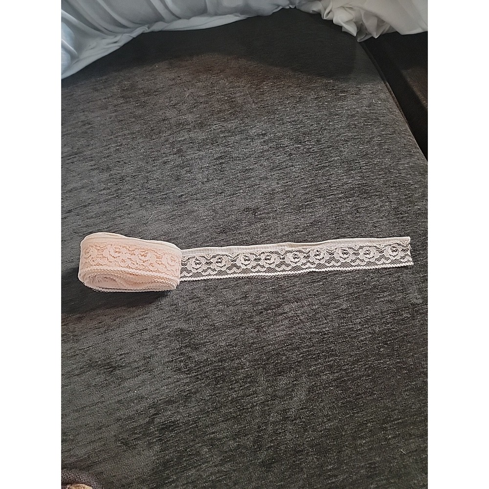 Vtg 1 3/8" Peach Flat Floral Lace Trim‎ Edging 5 Yards 15 Inches Continuous